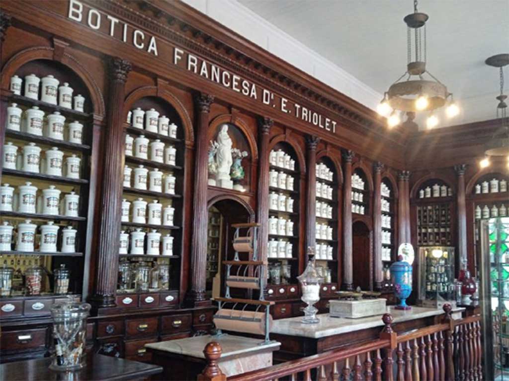 arriba-museo-farmaceutico-en-provincia-de-cuba-a-60-anos-de-historia
