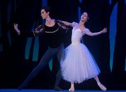 presentaran-funciones-del-27-festival-de-ballet-alicia-alonso-en-la-television-cubana