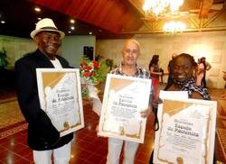espejo-de-paciencia-award-granted-to-standard-bearers-of-art-and-culture-in-camaguey