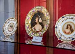 the-national-museum-of-decorative-arts-presents-flowers-from-austria