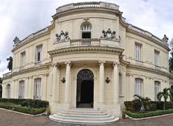 museo-de-artes-decorativas-un-palacete-abierto-al-pueblo