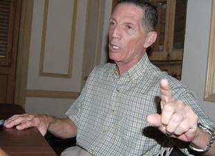 oscar-loyola-y-la-escritura-historiografica-actual