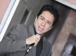 concierto-del-gran-tenor-bernardo-lichilin-en-la-casa-vitier-marruz