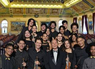 orquesta-de-camara-musica-eterna-brinda-con-cuerdas-por-mas-amor-y-amistad