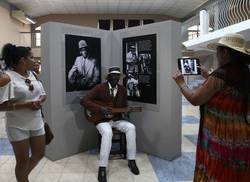 celebraran-aniversario-15-de-unico-museo-de-cera-de-cuba