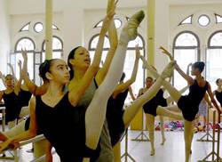 cita-en-la-habana-para-la-ensenanza-del-ballet-por-ricardo-alonso-venereo