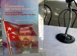 el-estandarte-que-hemos-levantado-tributo-en-el-sabado-del-libro-a-carlos-manuel-de-cespedes