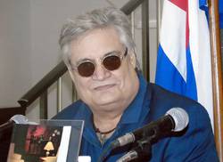 en-el-sabado-del-libro-amaury-perez-y-con-2-que-se-quieran-por-susana-mendez-munoz