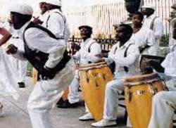 escribiendo-la-rumba-en-foro-internacional-timbalaye-en-italia