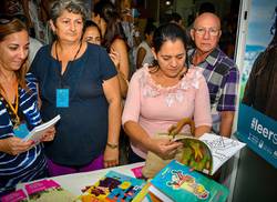 fiesta-del-libro-y-la-literatura-en-holguin