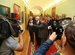 inauguran-en-san-petersburgo-exposicion-por-el-55-aniversario-de-la-primera-visita-de-fidel-a-la-urss