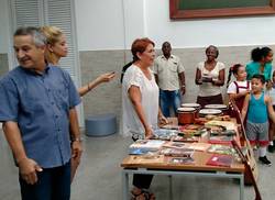 instituciones-del-sistema-de-la-cultura-realizan-donacion-a-escuela-primaria-rafael-maria-de-mendive