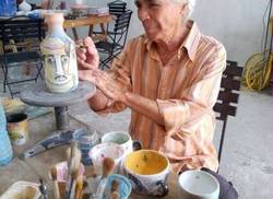 manuel-hernandez-con-doble-sentido-y-seis-decadas-de-oficio