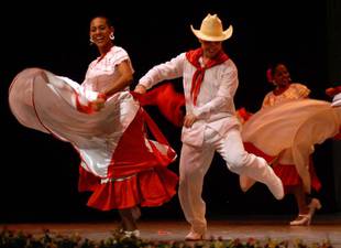 maraguan-y-mucho-mas-en-fiesta-del-arte-universitario