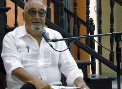 presentada-por-el-autor-mallorquin-miguel-segura-su-novela-las-cenizas-del-rabino