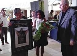recibe-lesbia-vent-dumois-premio-nacional-de-artes-plasticas-2019