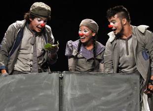 se-alista-teatro-tuyo-para-celebrar-su-20-cumpleanos