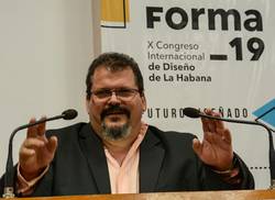 sergio-pena-disenemos-el-futuro-antes-que-nos-lo-disenen