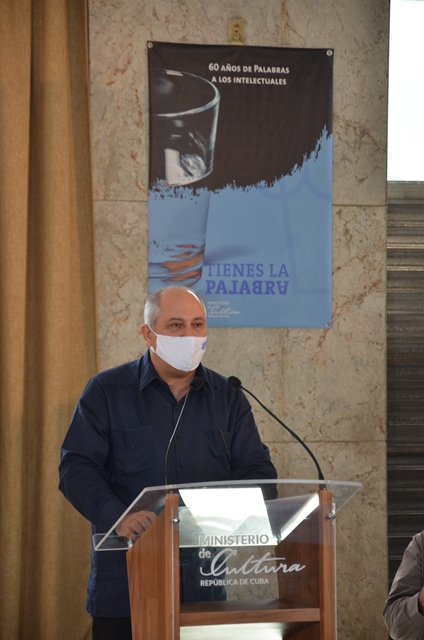 alpidio-alonso-we-count-on-the-talent-of-the-cuban-intellectuals-and-artists-and-their-commitment-with-the-cuban-revolution