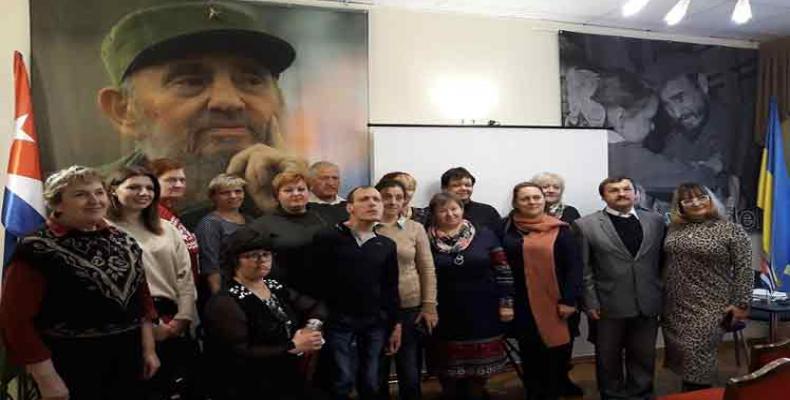 fidel-castro-honored-by-chernobyl-program-beneficiaries