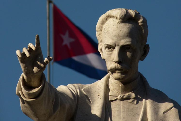 the-world-pays-tribute-to-cubas-national-hero