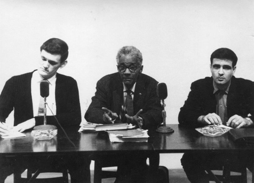 a-120-anos-de-clr-james