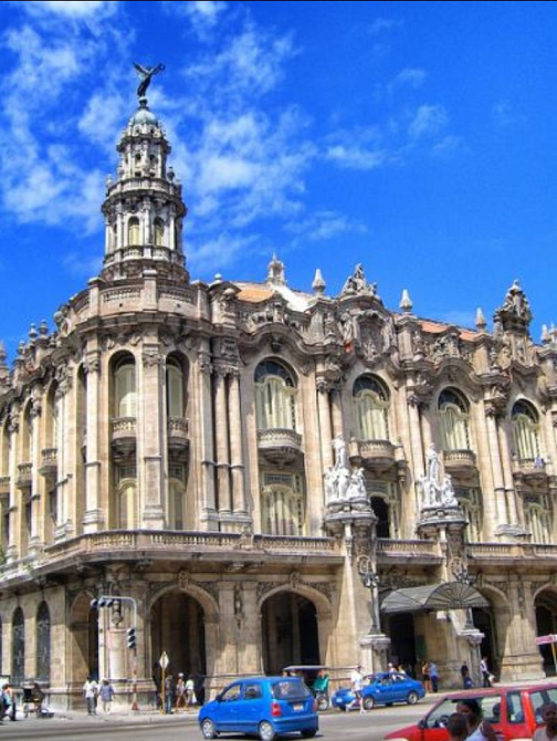 arriba-a-182-anos-el-recinto-de-multiples-nombres