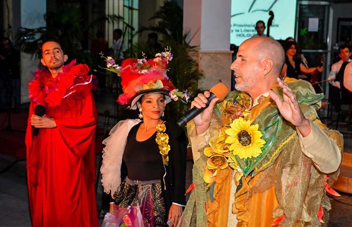 la-compagnie-palabras-al-viento-diffuse-le-conte-dans-les-communautes-de-holguin