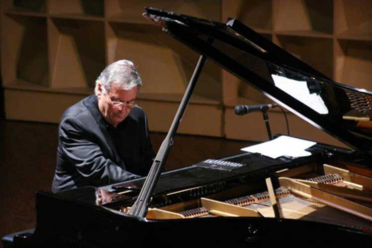 notable-pianista-de-cuba-dedico-concierto-a-la-habana