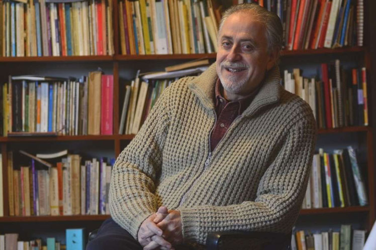 poeta-argentino-jorge-boccanera-inaugurara-premio-casa-de-las-americas