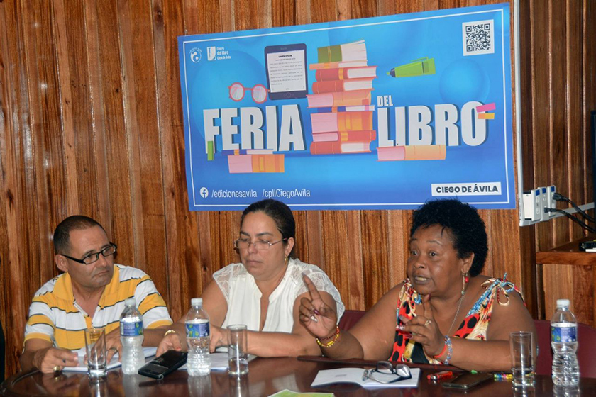todo-listo-para-la-feria-del-libro-en-ciego-de-avila