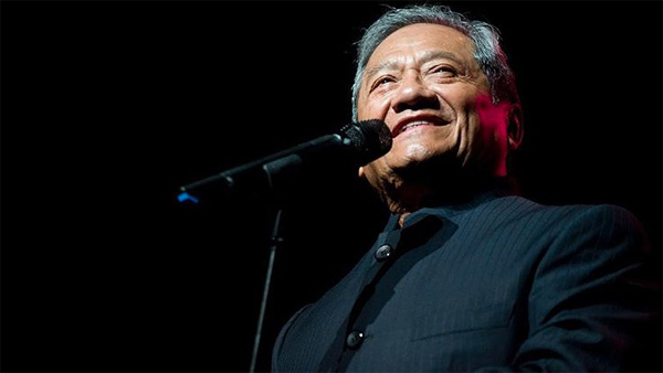 arribo-a-cuba-celebre-cantautor-mexicano-armando-manzanero