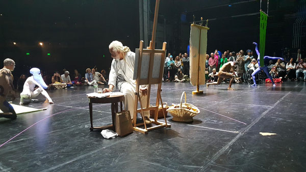 cubano-mendive-dialoga-con-publico-de-eeuu-mediante-performance