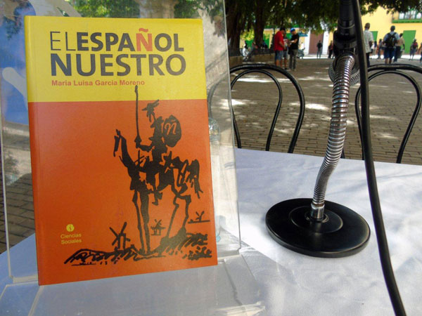 el-sabado-del-libro-celebro-el-23-de-abril-con-la-defensa-del-espanol-nuestro