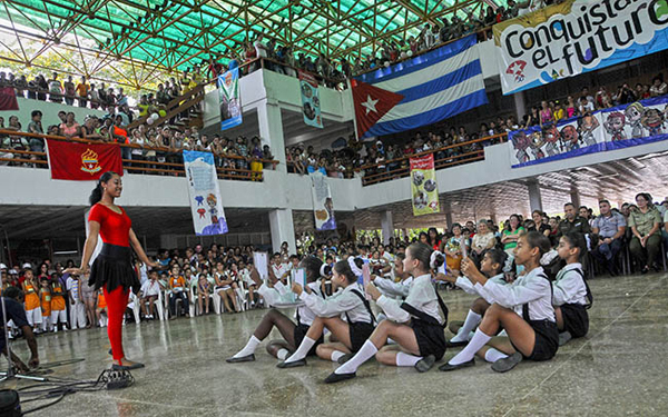 en-verano-tambien-el-palacio-central-de-pioneros