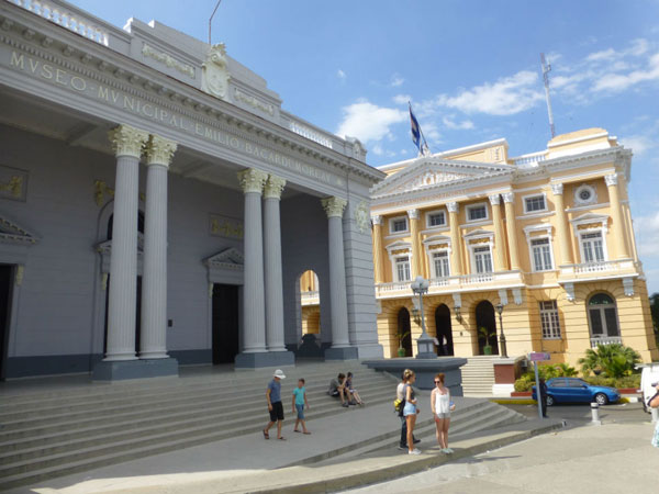 expone-museo-emilio-bacardi-objetos-vinculados-a-padre-de-la-patria