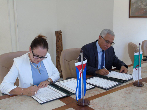 firman-los-ministerios-de-cultura-de-argelia-y-cuba-programa-ejecutivo