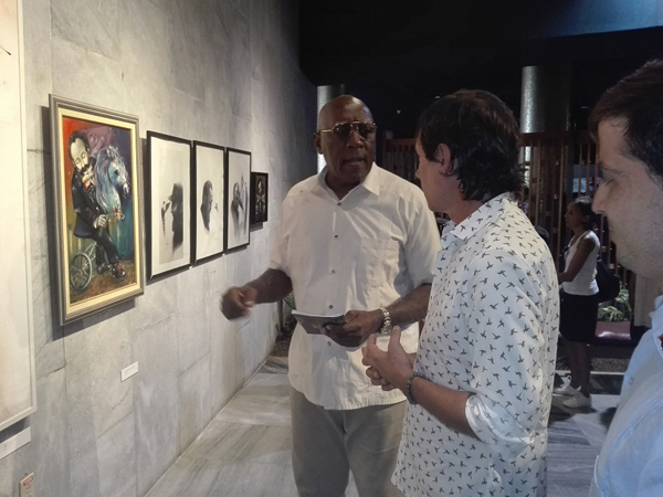 inaugurada-en-el-memorial-jose-marti-exposicion-de-rancano-en-homenaje-a-fidel
