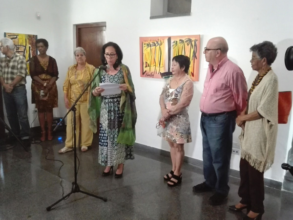 inauguran-exposicion-de-flora-fong-dedicada-a-la-mujer-y-a-la-naturaleza-por-adalys-perez-suarez