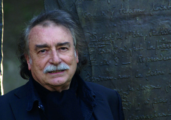 otorgan-en-camaguey-premio-del-lector-a-ignacio-ramonet
