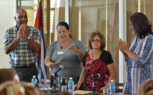 reconoce-la-unesco-valia-de-la-coleccion-julian-del-casal-de-la-biblioteca-nacional-por-adalys-perez-suarez