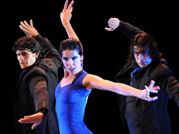 rumbo-al-festival-artes-de-cuba-compania-irene-rodriguez-video